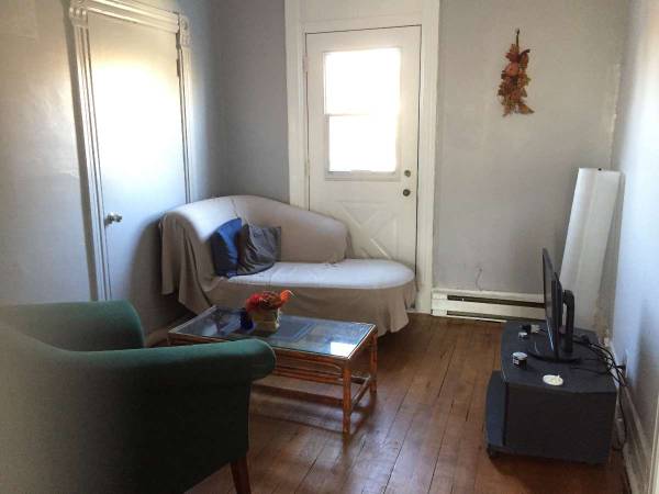 Colocation / Appartement 5 pièces de 30 m², Montréal, Rue Cartier / Photo 11