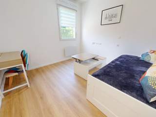 Rental / 1-bedroom flat · 19 m², Bron, Avenue Général de Gaulle