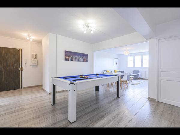 Colocation / Appartement 6 pièces de 110 m², Reims, Rue du Chalet / Photo 2