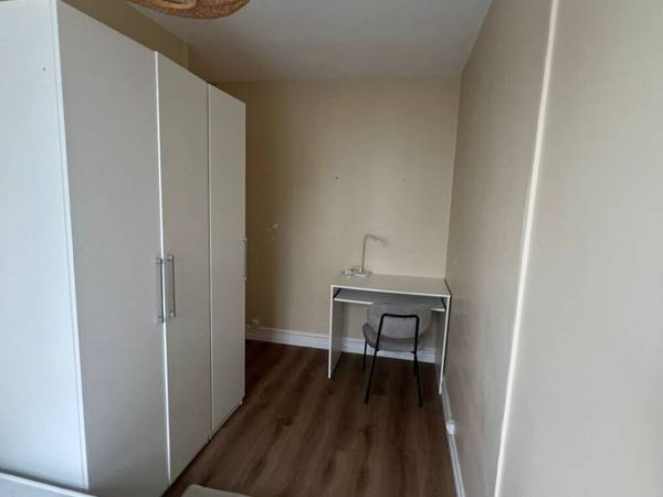 Colocation / Appartement 4 pièces de 74 m², Aubervilliers, Rue Paul Doumer / Photo 9