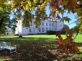 Flatsharing / 10-bedroom castle · 1500 m², Vincelles, Grande Rue