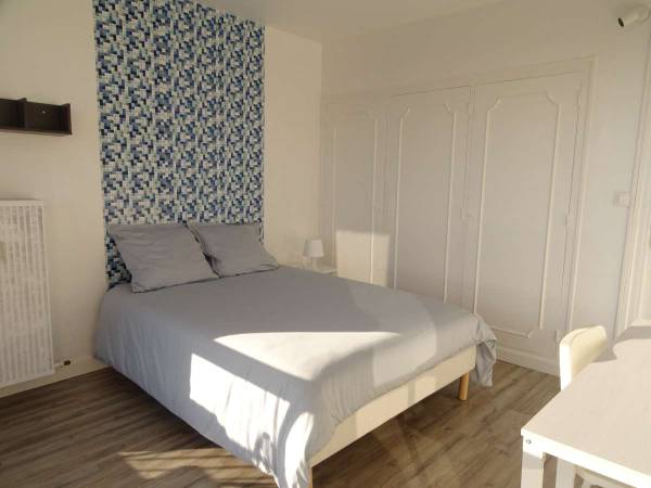 Colocation / Appartement 3 pièces de 68 m², Troyes, Avenue Edouard Herriot / Photo 2