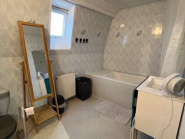 Chambre chez l'habitant / Maison 6 pièces de 120 m², Tourcoing, Rue Augereau / Photo 2
