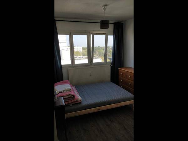 Colocation / Appartement 3 pièces de 70 m², Mons-en-Barœul, Rue du Maréchal Lyautey / Photo 2