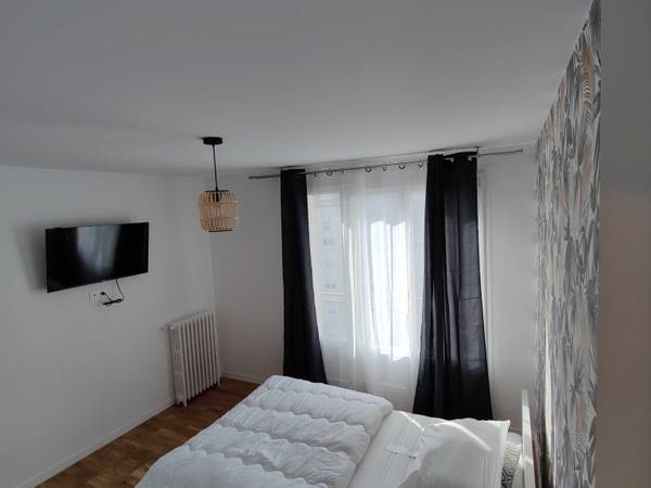 Colocation / Appartement 4 pièces de 66 m², Vitry-sur-Seine, Rue du 10 Juillet 1940 / Photo 2