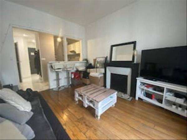 Colocation / Appartement 3 pièces de 47 m², Paris, Rue Ordener / Photo 2