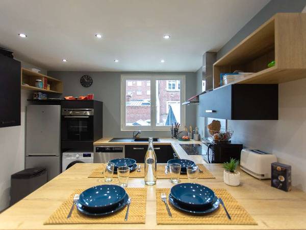 Colocation / Appartement 6 pièces de 94 m², Amiens, Rue Léon Blum / Photo 2