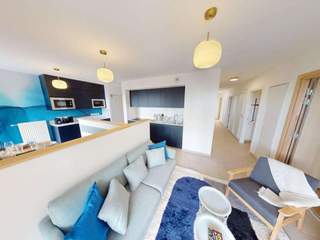 Room share, 7 rooms apartment, Lyon