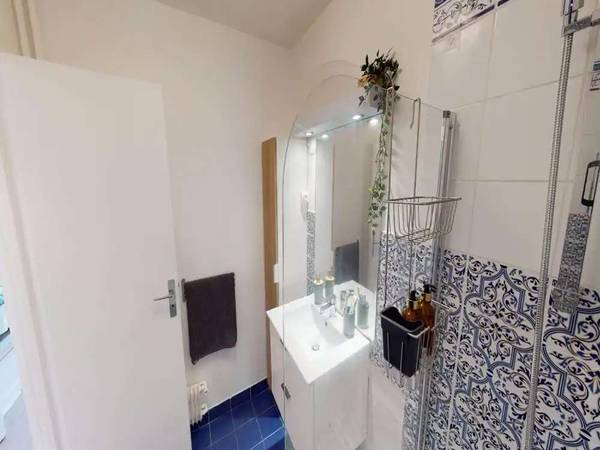 Colocation / Appartement 6 pièces de 67 m², Paris, Allée de Fontainebleau / Photo 9