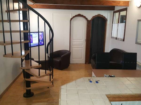 Colocation / Appartement 3 pièces de 55 m², Rosny-sous-Bois, Rue du Général Leclerc / Photo 2