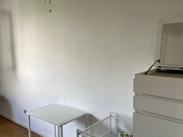 Location / Appartement 3 pièces de 75 m², Paris, Allée Vivaldi / Photo 2