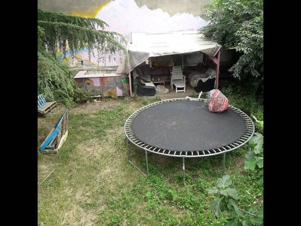 Sous-location / Maison 9 pièces de 250 m², Bron, Rue Ampère / Photo 2