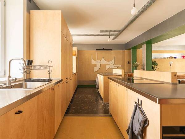 Coliving / Maison 10 pièces de 775 m², Paris, Rue des Haies / Photo 2