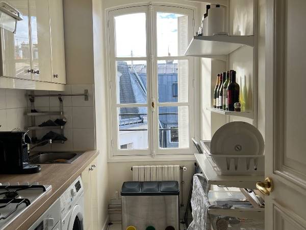 Sous-location / Immeuble 2 pièces de 65 m², Paris, Boulevard Haussmann / Photo 3