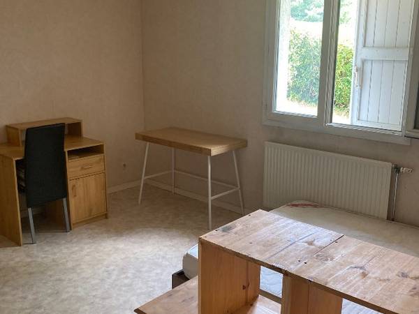 Colocation / Maison 5 pièces de 110 m², Bourg-en-Bresse, Allée Léo Ferré / Photo 7