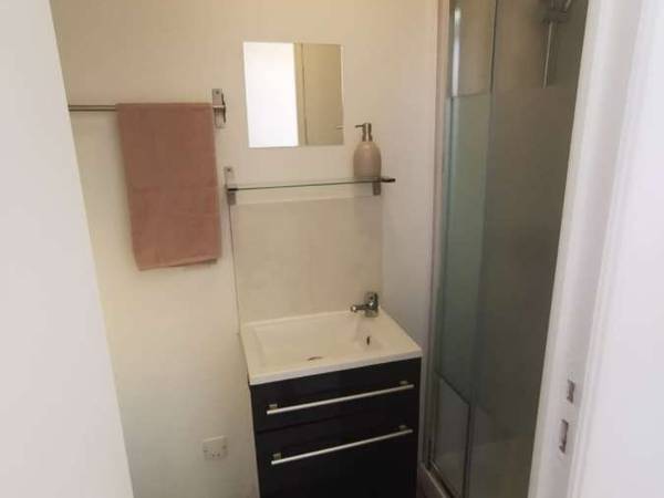 Chambre pour étudiant / Maison 6 pièces de 100 m², Roubaix, Rue de l'Industrie / Photo 6