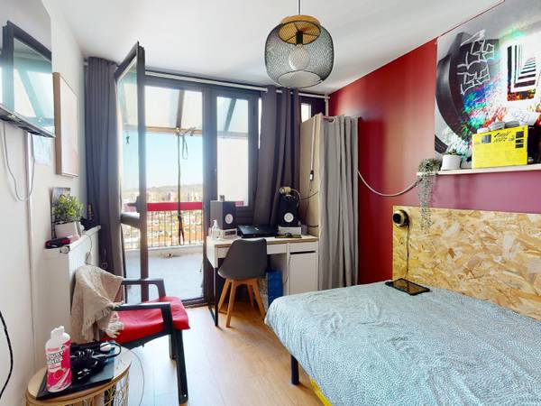 Colocation / Appartement 5 pièces de 87 m², Toulouse, Rue de l'Ukraine / Photo 2