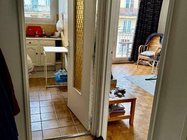 Sous-location / Appartement 1 pièce de 30 m², Paris, Rue de Vouillé / Photo 2