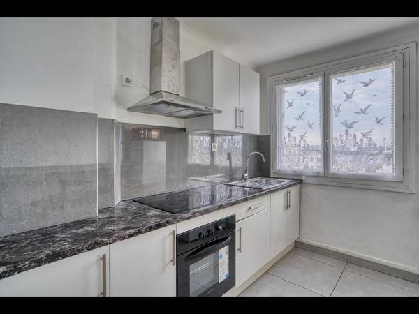 Flatsharing / 2-bedroom flat · 39 m², Le Kremlin-Bicêtre, Rue Gabriel Péri / Photo 2