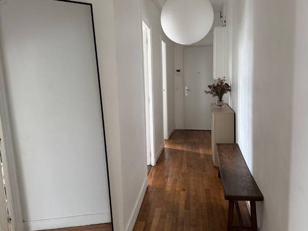 Sous-location / Appartement 4 pièces de 120 m², Paris, Rue la Fayette / Photo 2