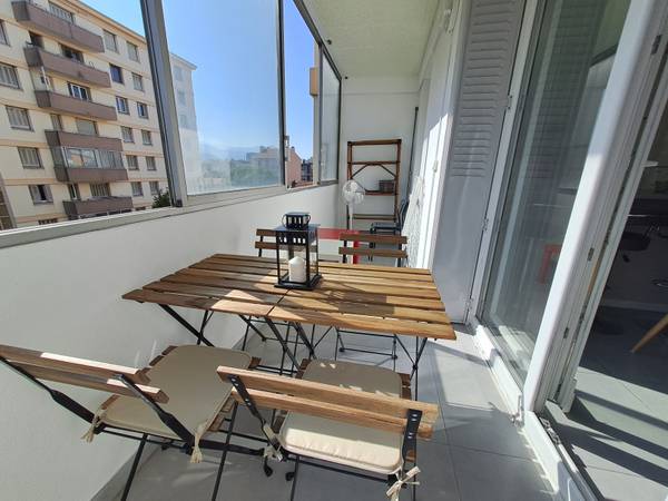 Colocation / Appartement 4 pièces de 65 m², Grenoble, Boulevard Joseph Vallier / Photo 9