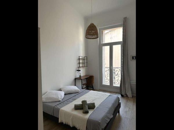 Colocation / Appartement 5 pièces de 85 m², Marseille, Rue Saint Jacques / Photo 2