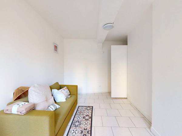 Location / Appartement 1 pièce de 23 m², Rouen, Rue Beauvoisine / Photo 2