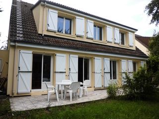 Colocation / Maison 8 pièces de 160 m², Viry-Châtillon, Rue du Docteur Roux