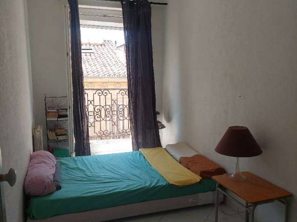 Sous-location / Appartement 3 pièces de 89 m², Marseille, Rue Terrusse / Photo 2