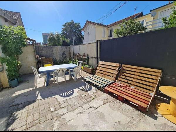 Colocation / Maison 8 pièces de 120 m², Villejuif, Voie Baudelaire / Photo 8