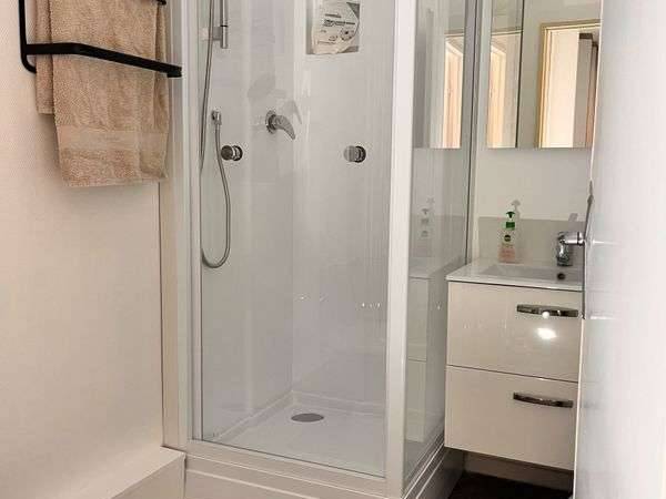 Colocation / Appartement 8 pièces de 85 m², Angers, Avenue Jean Xxiii / Photo 2