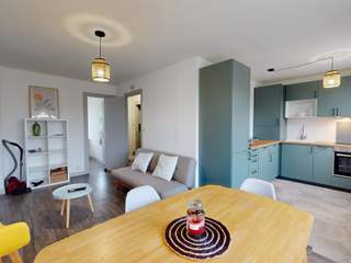 Colocation / Appartement 5 pièces de 80 m², Bordeaux, Cours Édouard Vaillant