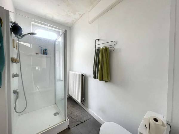 Chambre chez l'habitant / Maison 5 pièces de 200 m², Ciney, Rue Piervenne / Photo 5