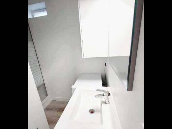 Colocation / Appartement 4 pièces de 55 m², Saint-Martin-d'Hères, Impasse du Pontet / Photo 4