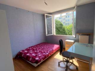 Room share, 3 rooms apartment, Nantes