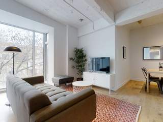 Colocation / 2 rooms apartment · 70 m², Montréal