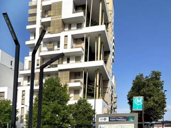 Colocation / Appartement 4 pièces de 74 m², Aubervilliers, Rue Waldeck Rochet / Photo 2