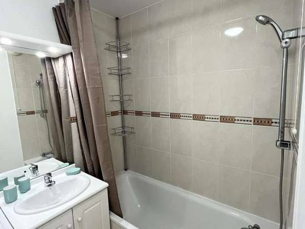 Colocation / Appartement 5 pièces de 90 m², Rouen, Rue François Arago / Photo 3