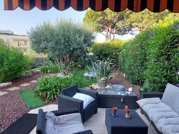 Homestay / 2-bedroom flat · 57 m², Villeneuve-Loubet, Avenue du Castel / Photo 2