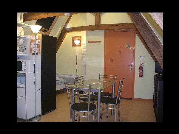 Location / Studio, Arras / Photo 2