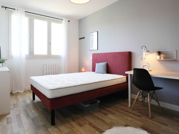 Colocation / Appartement 5 pièces de 85 m², Toulouse, Boulevard Griffoul Dorval (Étage 2) / Photo 9