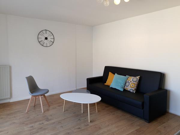 Flatsharing / 5-bedroom duplex · 102 m², Achères, Place Georges Brassens / Photo 2