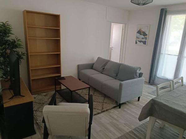 Colocation / Appartement 5 pièces de 80 m², Tours / Photo 2