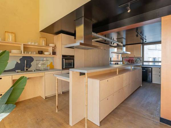 Coliving / Maison 10 pièces de 545 m², Paris, Avenue du Père Lachaise / Photo 2