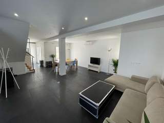 Flatsharing / 9-bedroom house · 211 m², Argenteuil, Rue de Malcouture