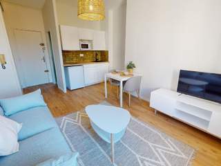 Location / Appartement 1 pièce de 23 m², Bordeaux, Rue de la Rousselle