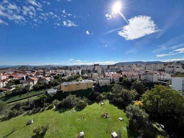 Colocation / Appartement 5 pièces de 101 m², Clermont-Ferrand, Avenue des Paulines / Photo 9