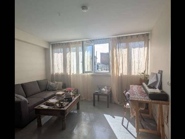 Sous-location / Appartement 3 pièces de 55 m², Les Lilas, Boulevard de la Liberté / Photo 3