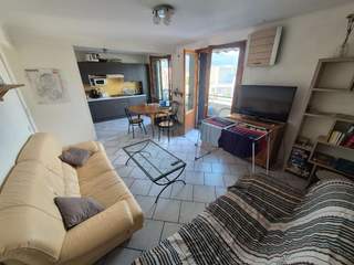 Colocation / 5 rooms apartment · 76 m², Chambéry, Faubourg Reclus