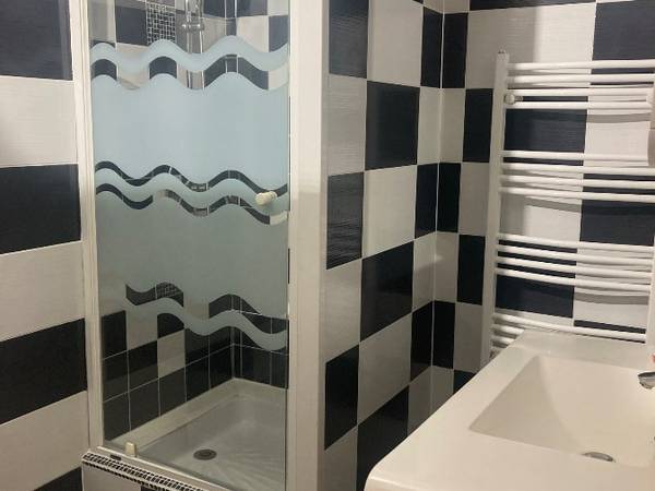 Colocation / Appartement 5 pièces de 74 m², Niort, Rue du Rempart / Photo 3